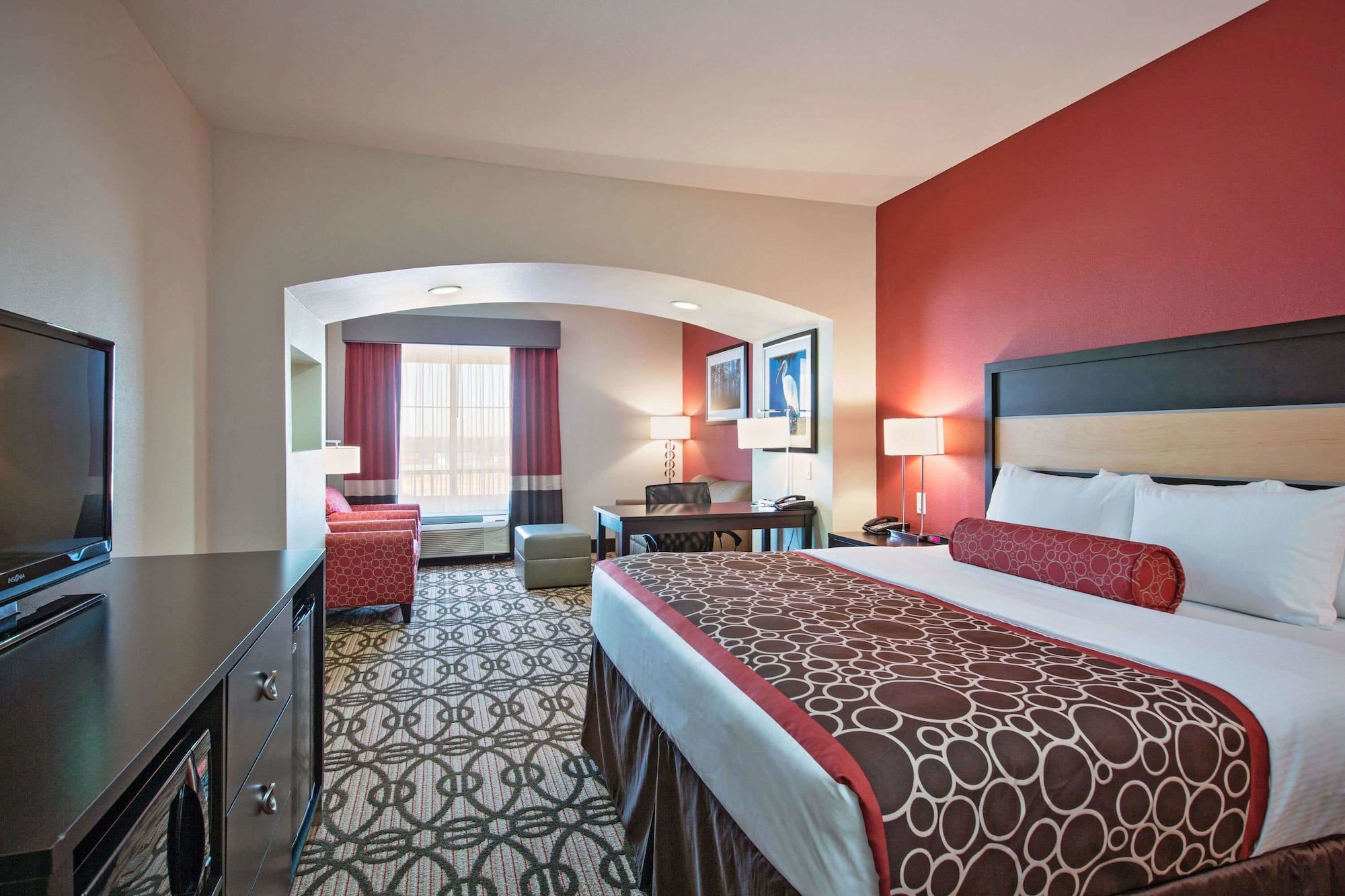 La Quinta Inn & Suites by Wyndham Leesville Ft. Polk