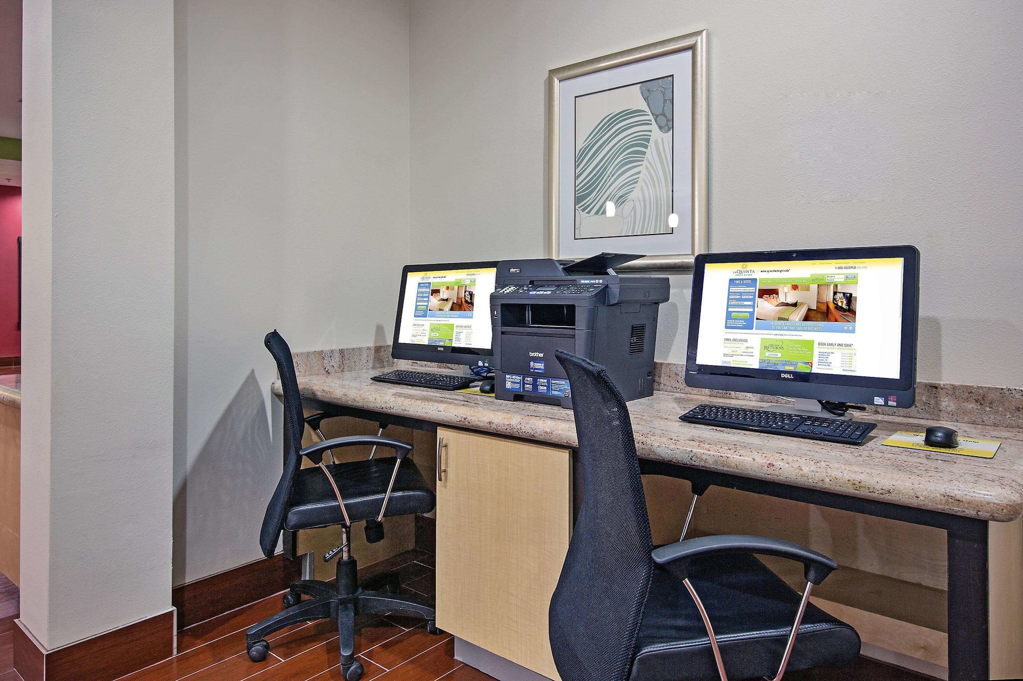 La Quinta Inn & Suites by Wyndham Leesville Ft. Polk