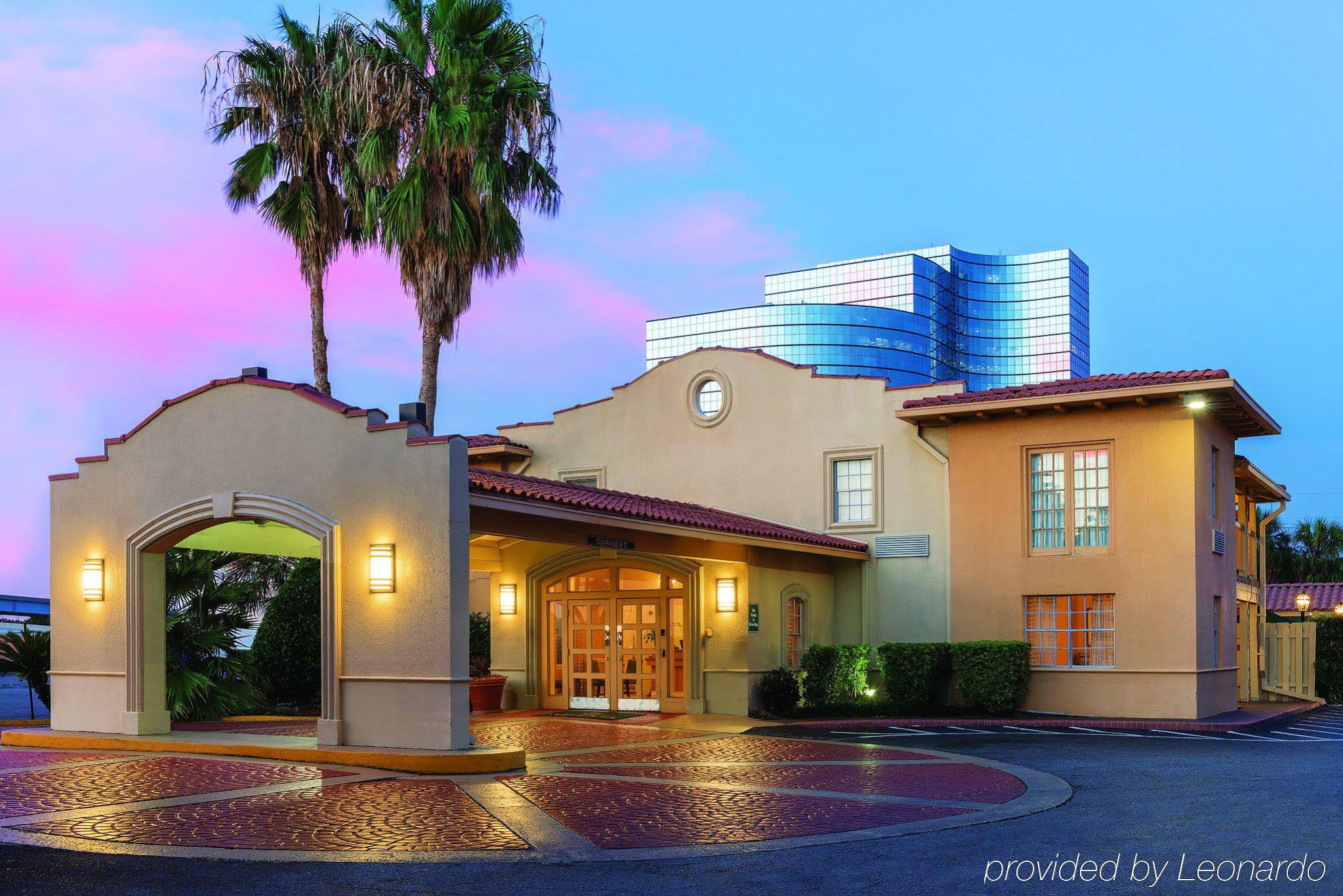 Econo Lodge