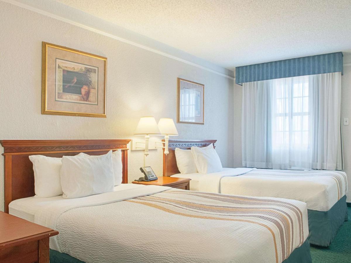 La Quinta Inn by Wyndham New Orleans Veterans / Metairie