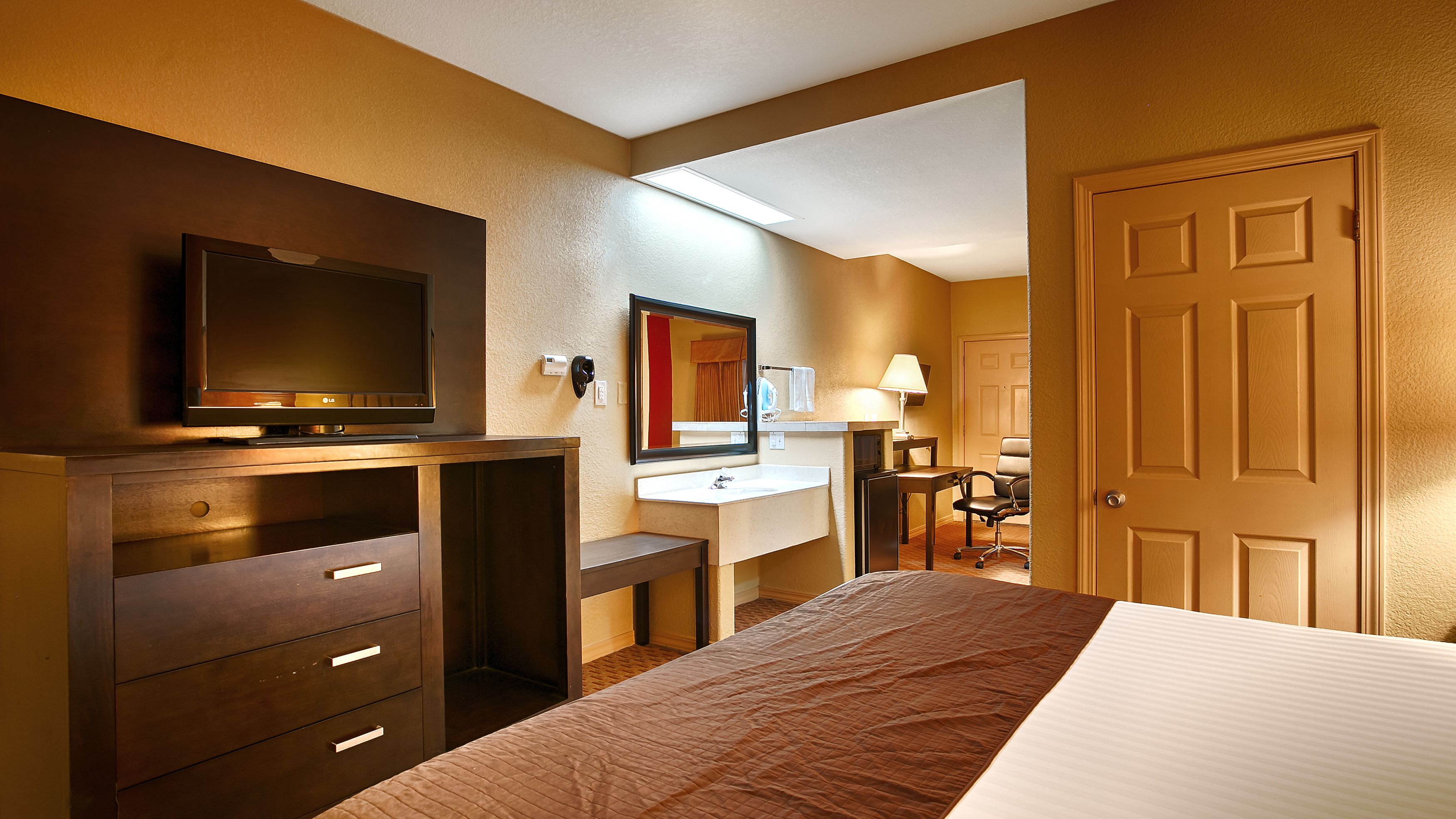 Best Western Airport Inn