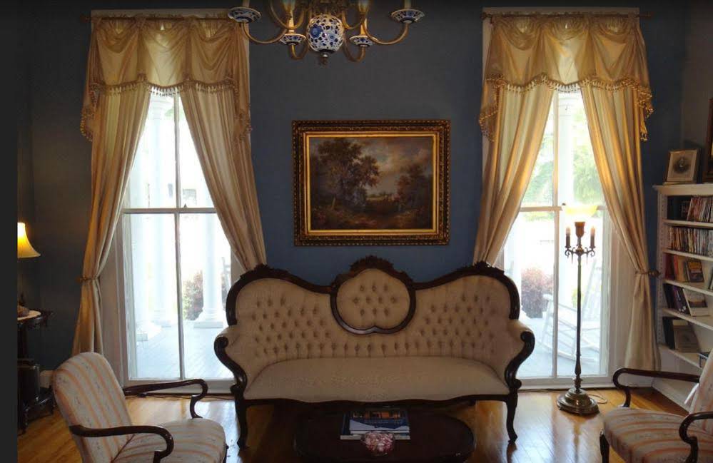 Sweet Cane Inn