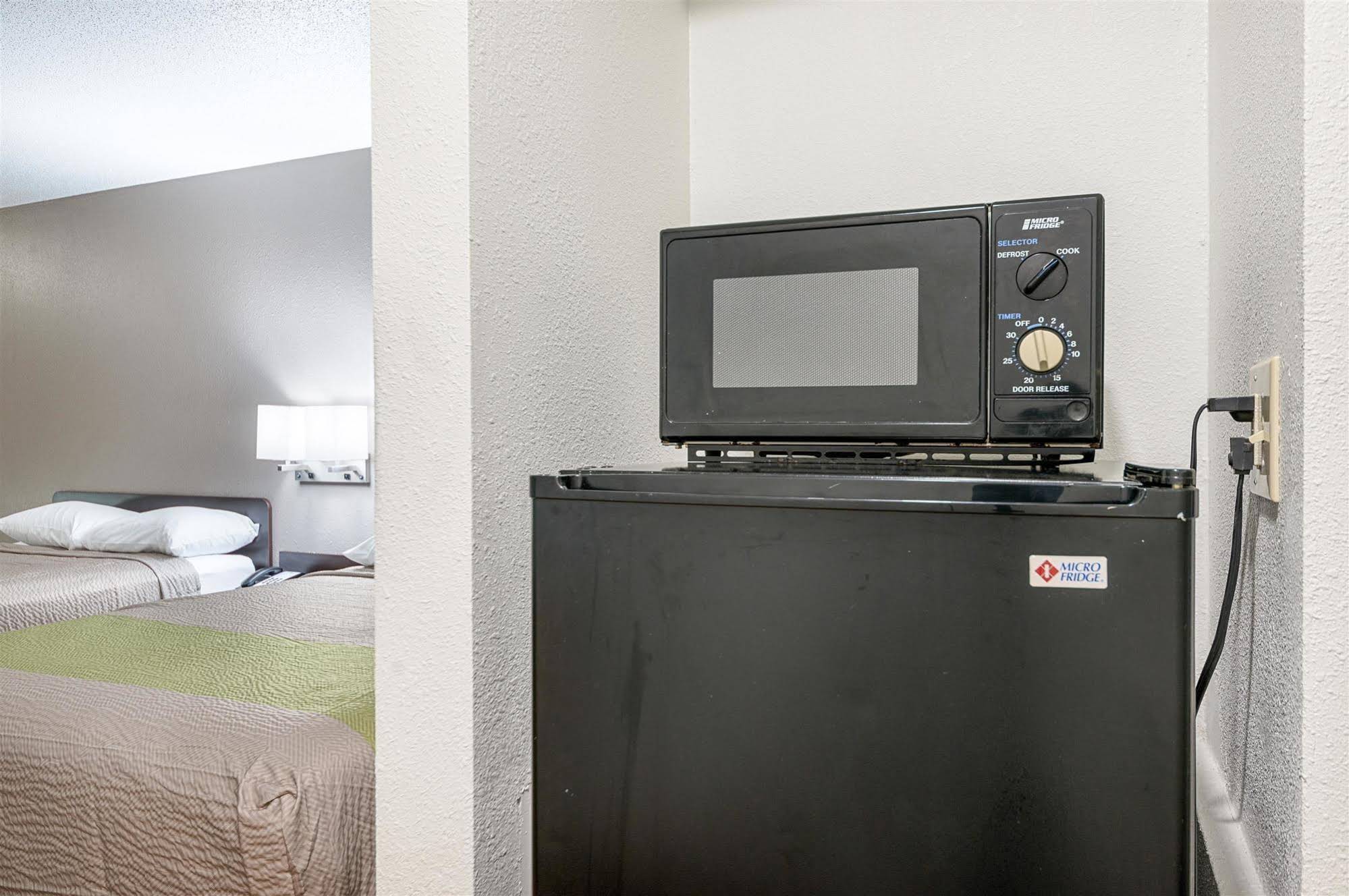 Motel 6 New Iberia LA