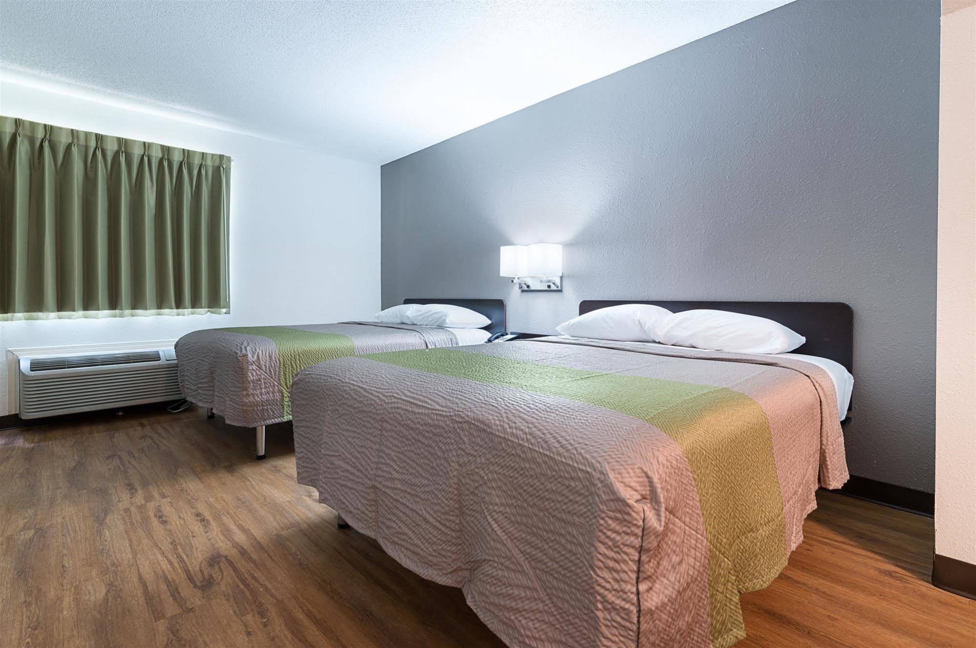 Motel 6 New Iberia LA