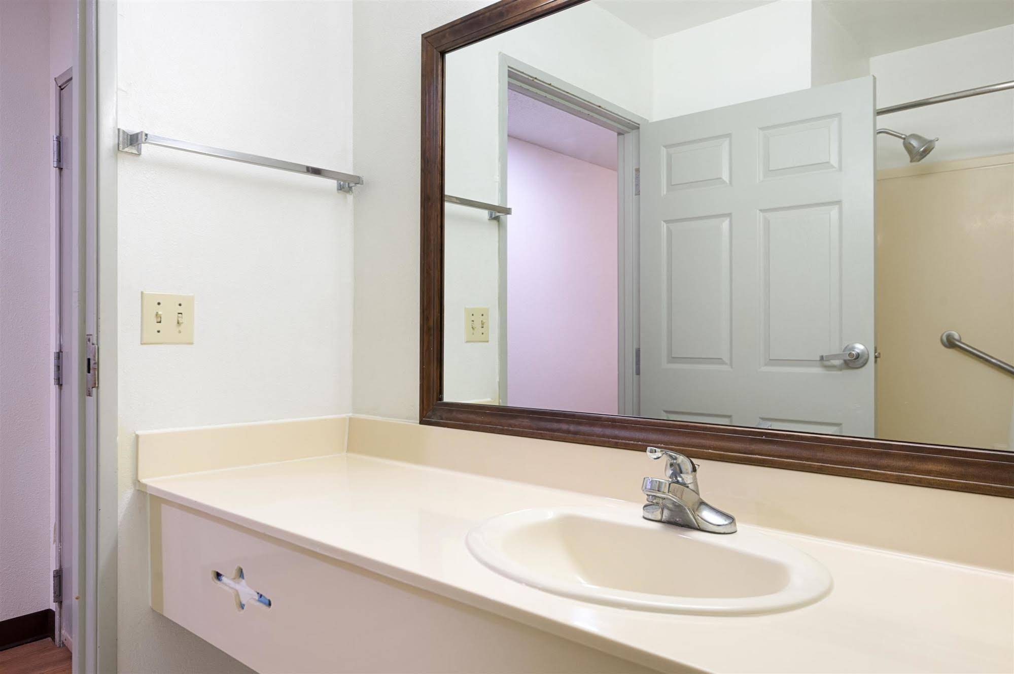 Motel 6 New Iberia LA