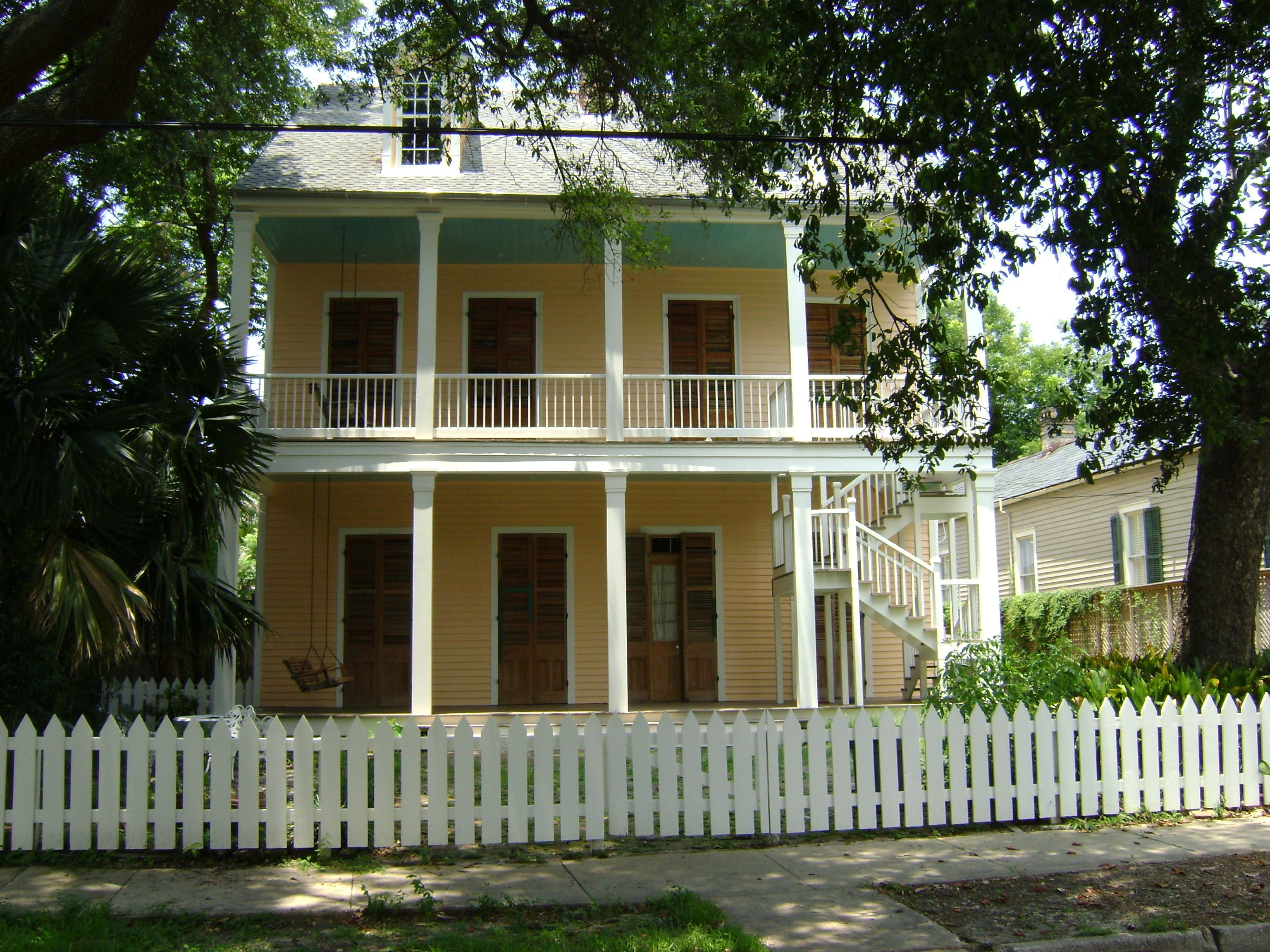 Degas House