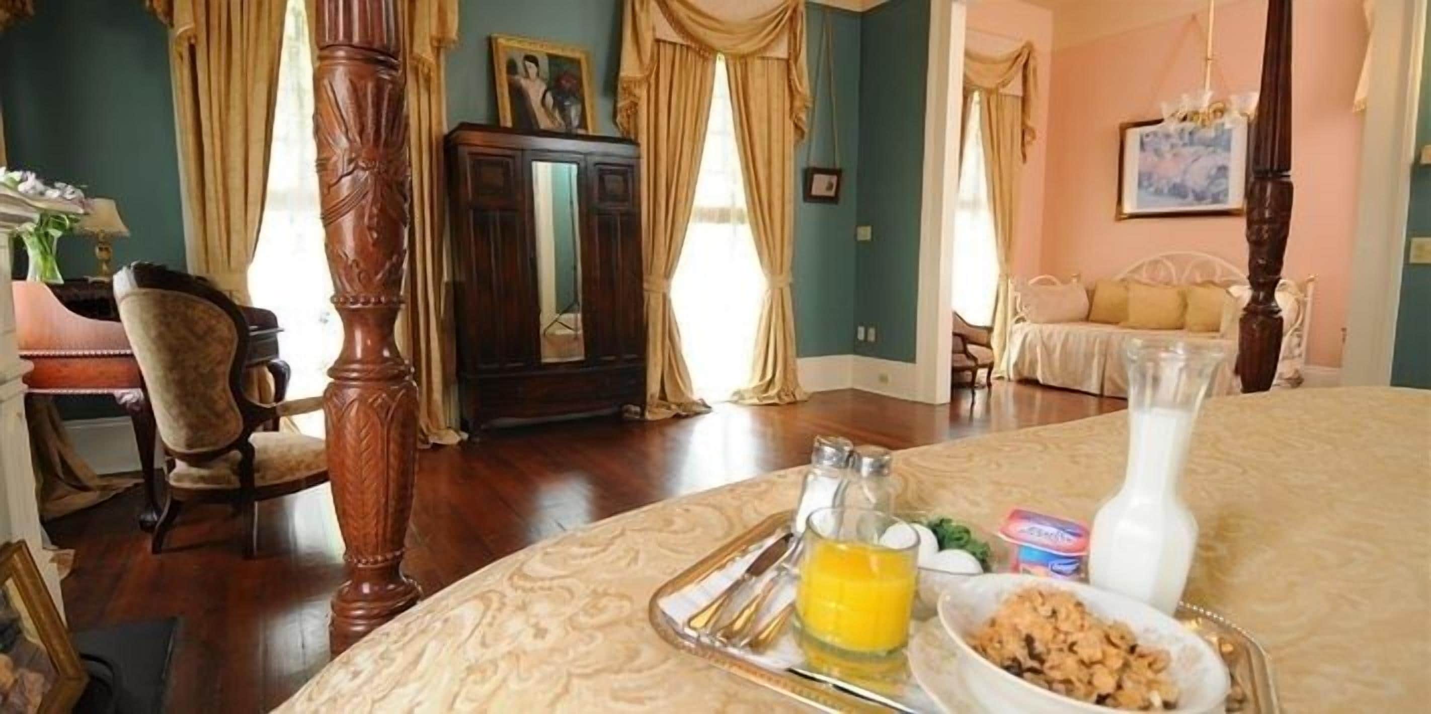 Degas House