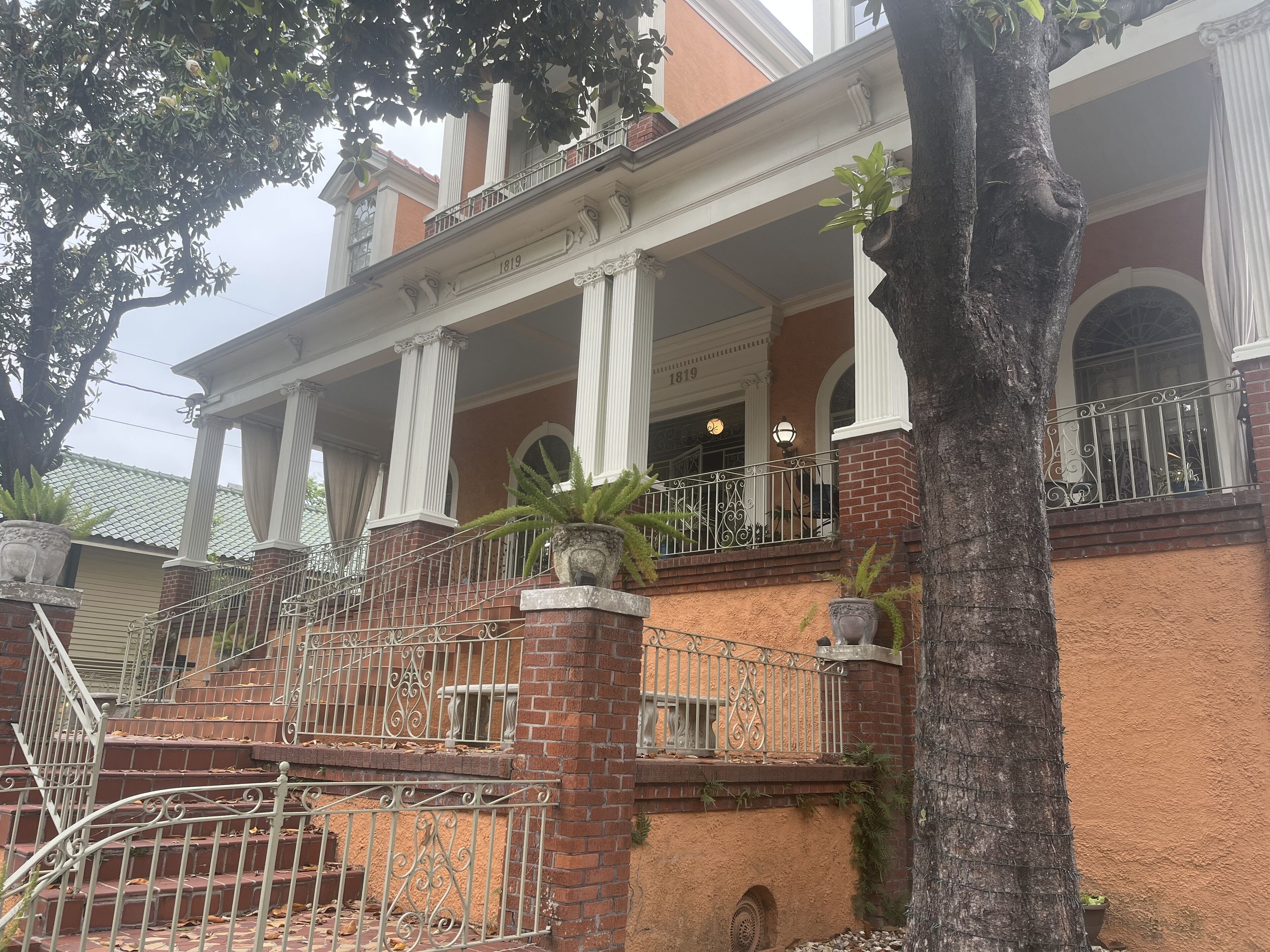 Happy Place Bed and Breakfast