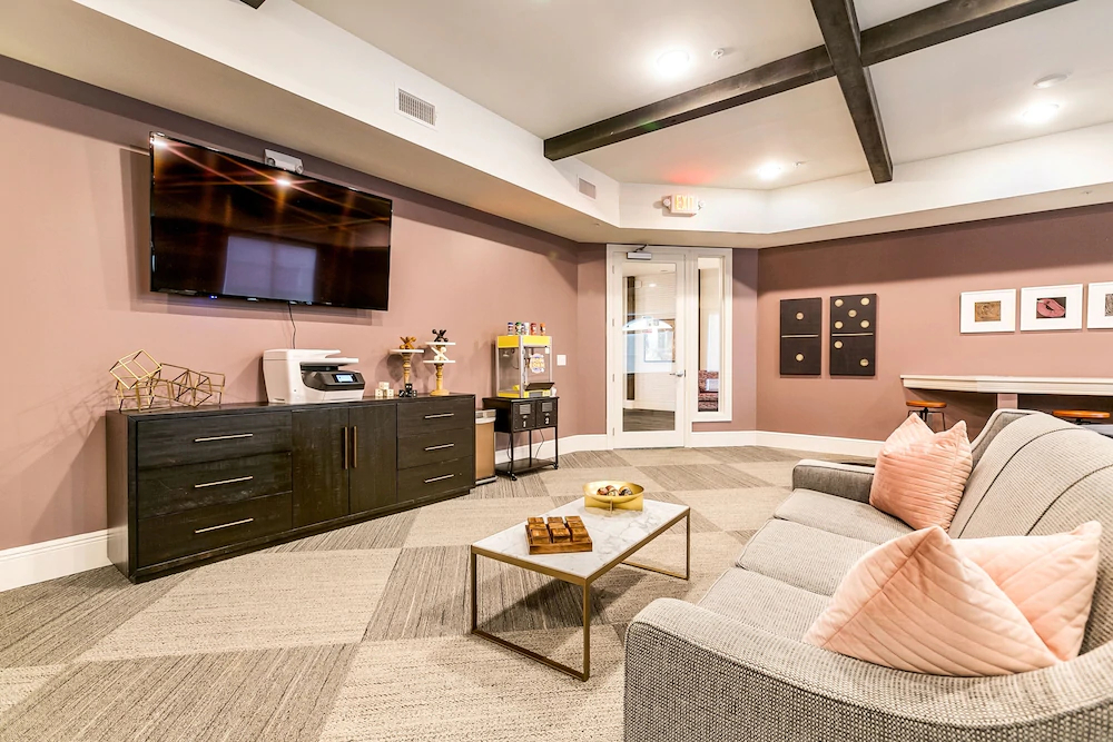 Pelicanstay At Nola Mid City