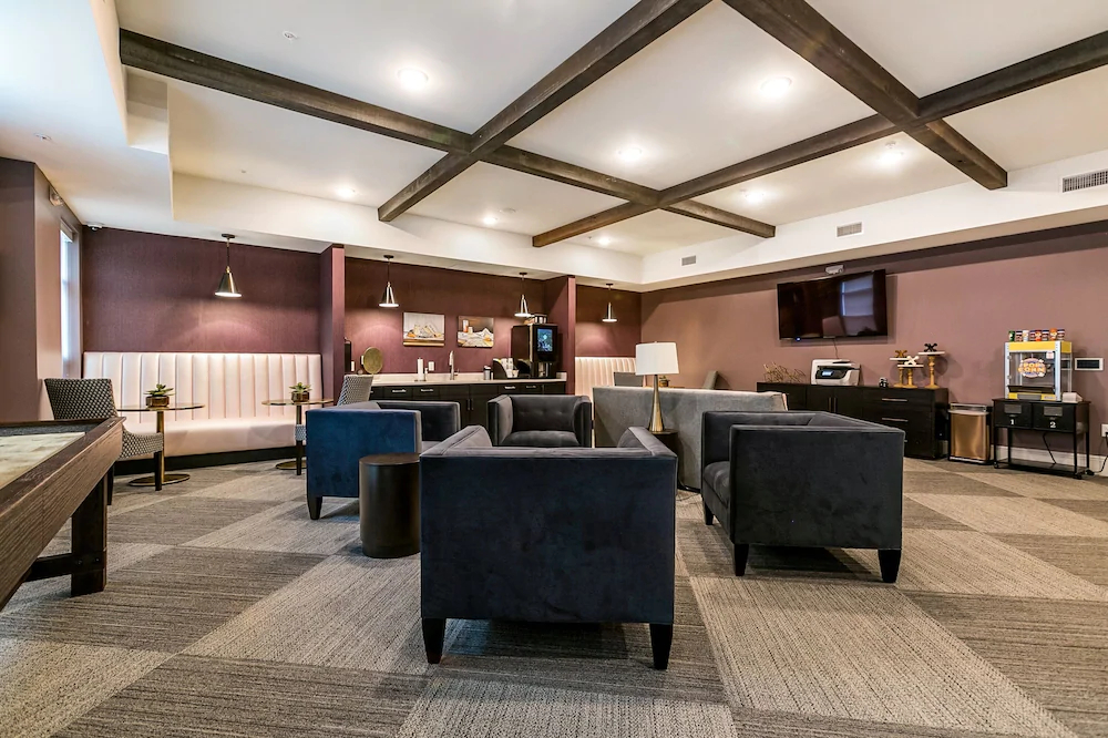 Pelicanstay At Nola Mid City