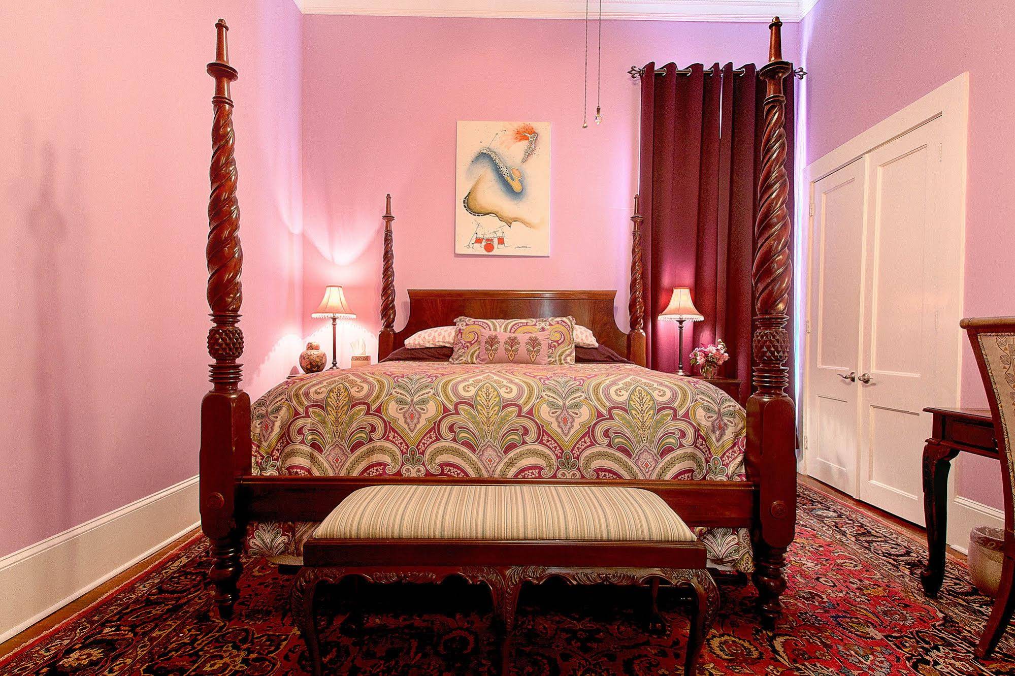 R&B Bed & Breakfast