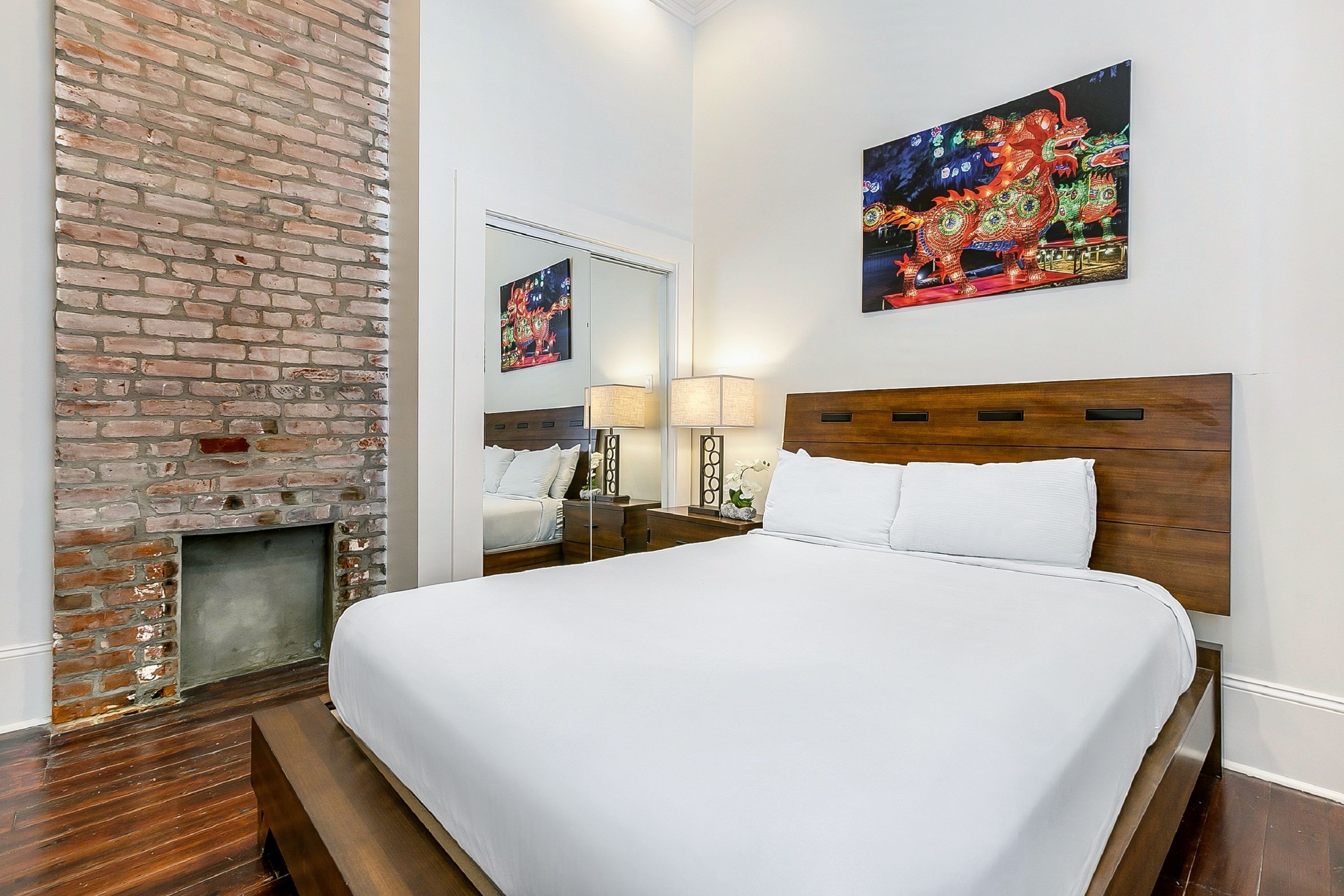 Residences du Carondelet by Hosteeva