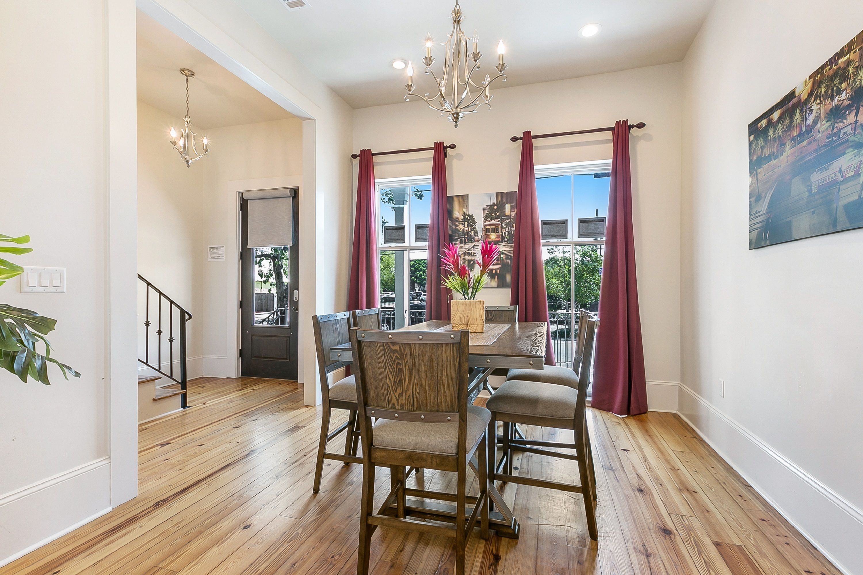 Residences du Carondelet by Hosteeva