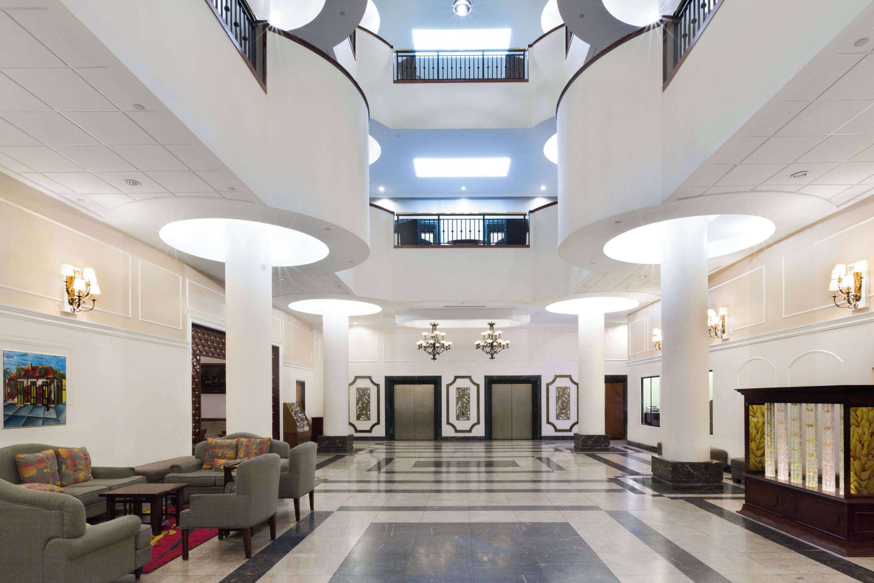 Wyndham Garden Baronne Plaza New Orleans
