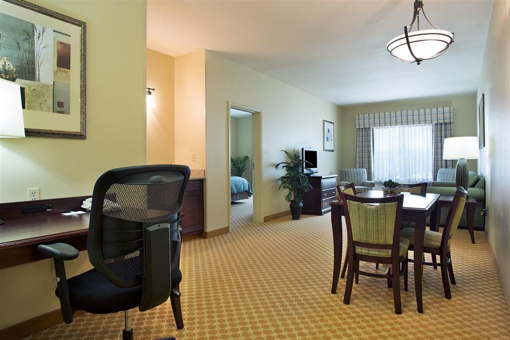 Country Inn & Suites by Radisson, Pineville, LA