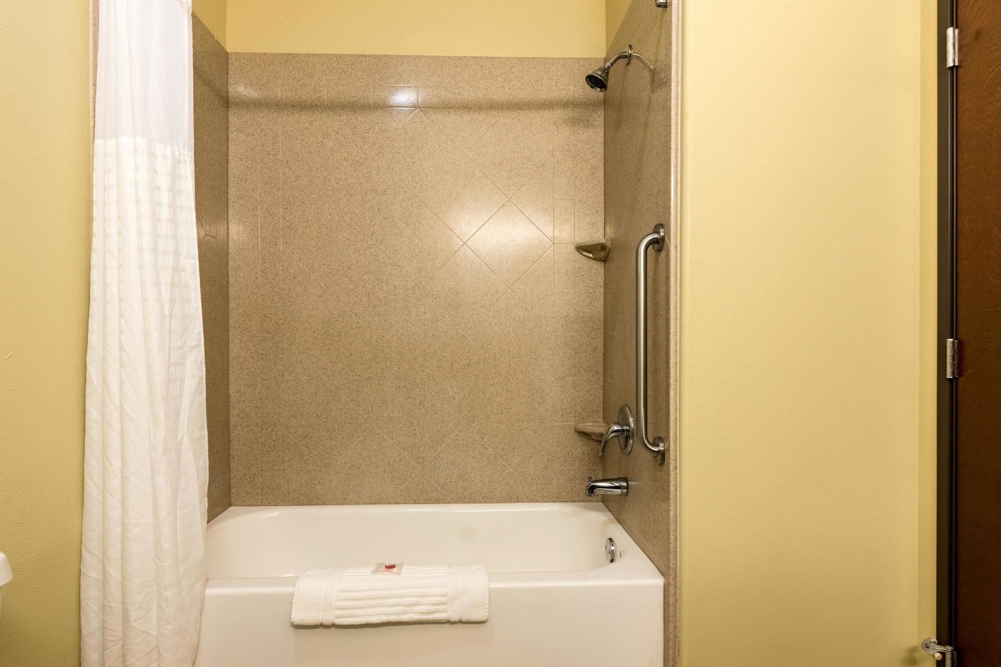 Comfort Inn And Suites