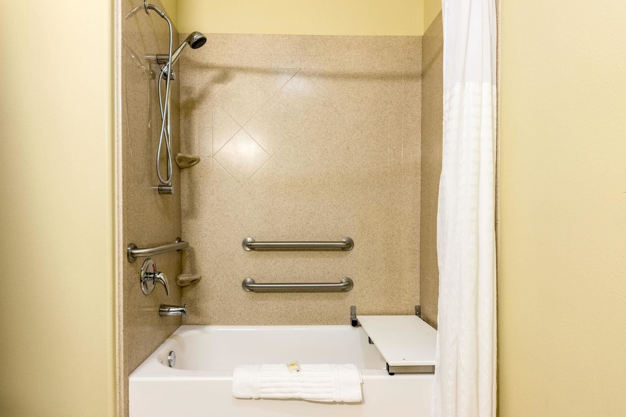 Comfort Inn And Suites