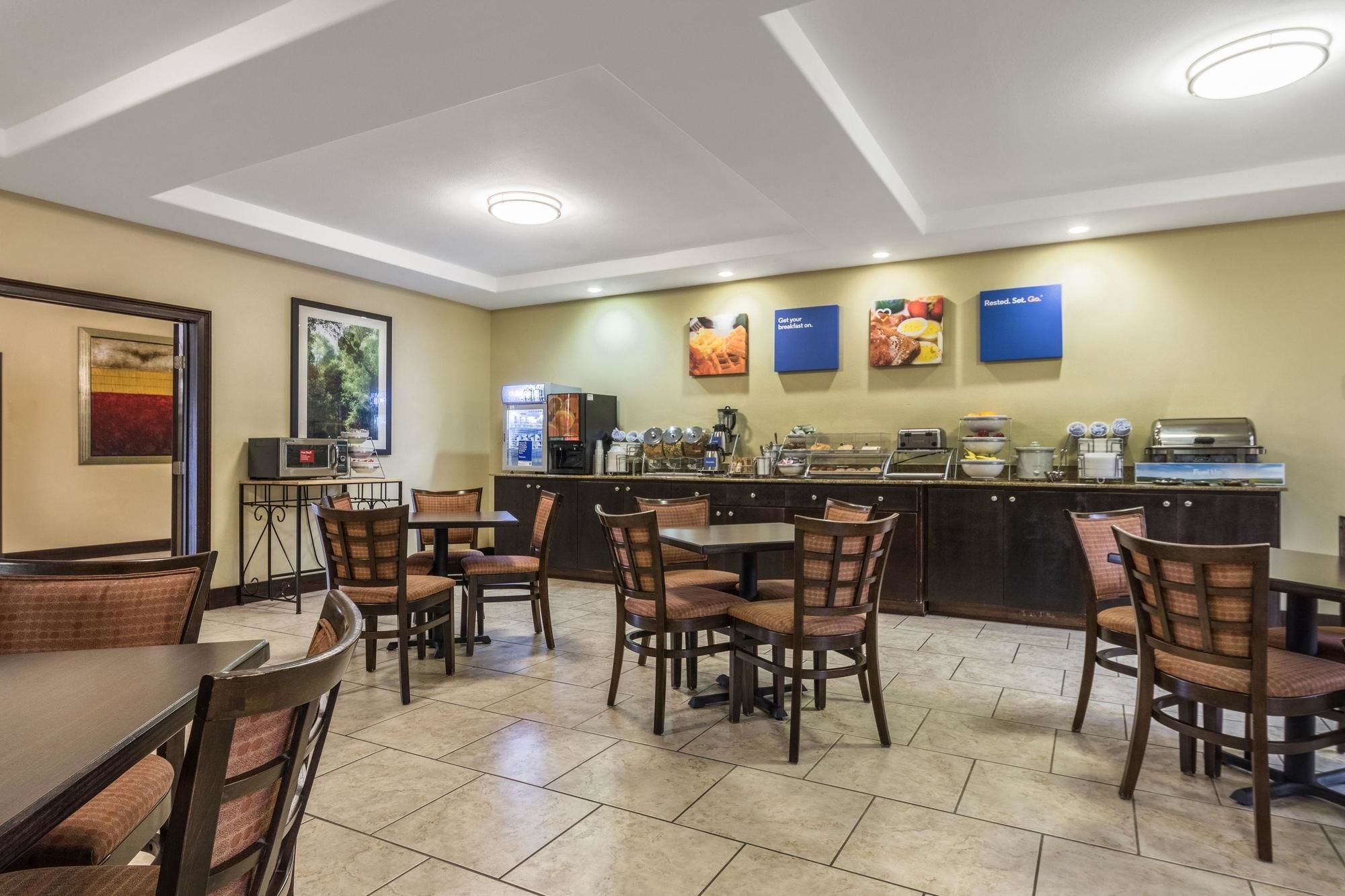 Comfort Inn And Suites