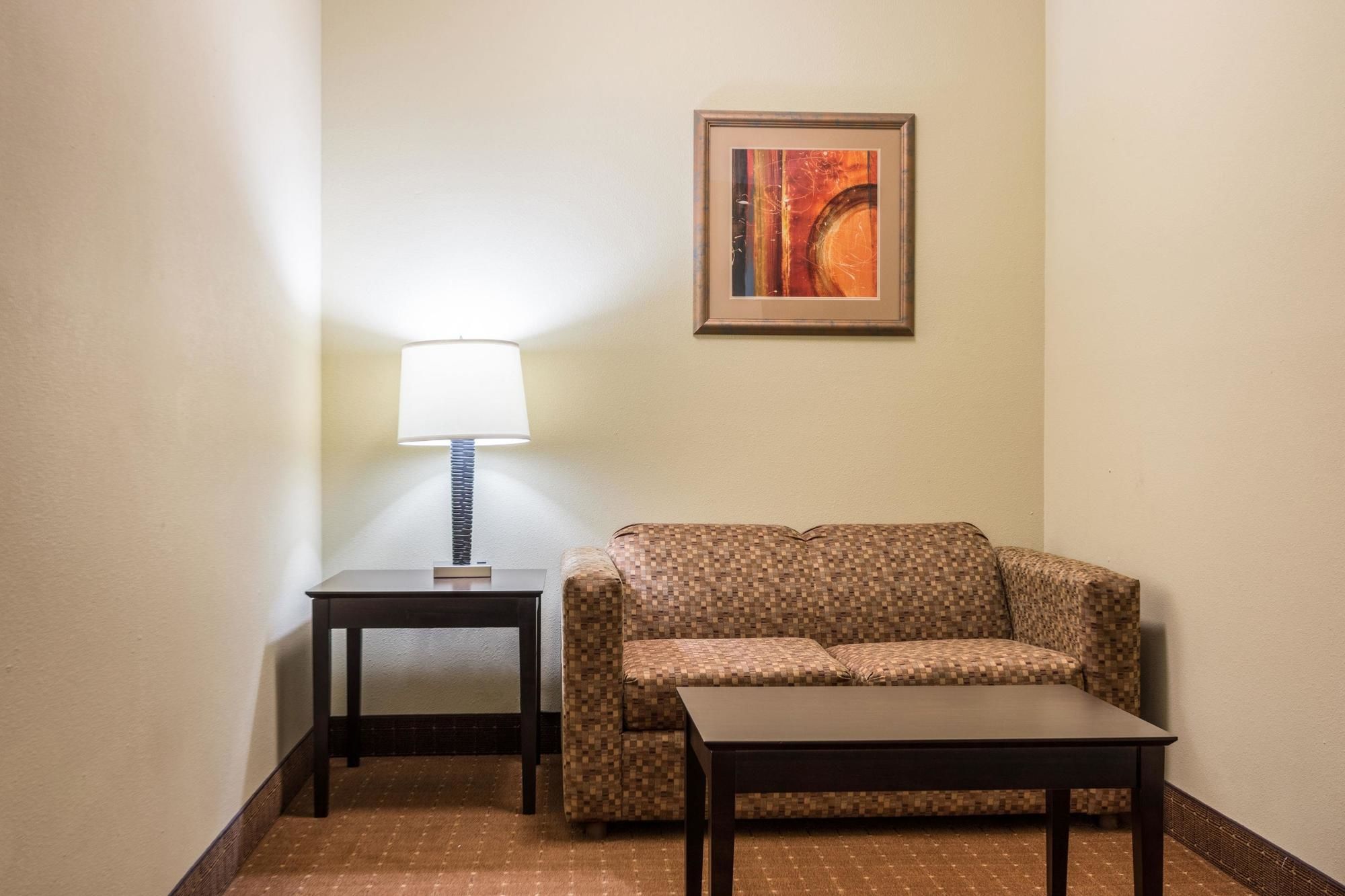Comfort Inn And Suites