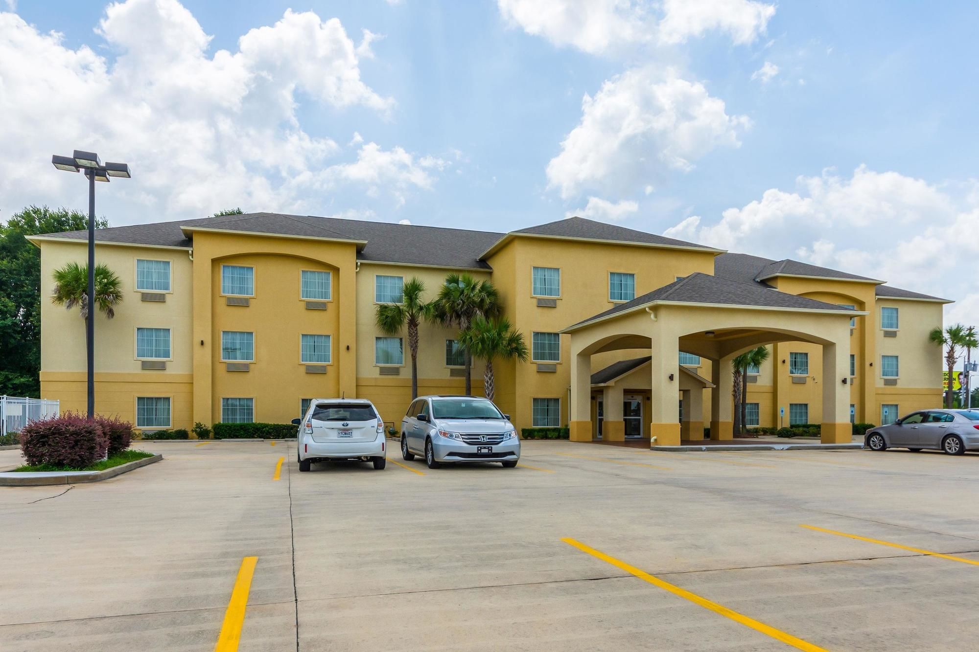 Comfort Inn And Suites