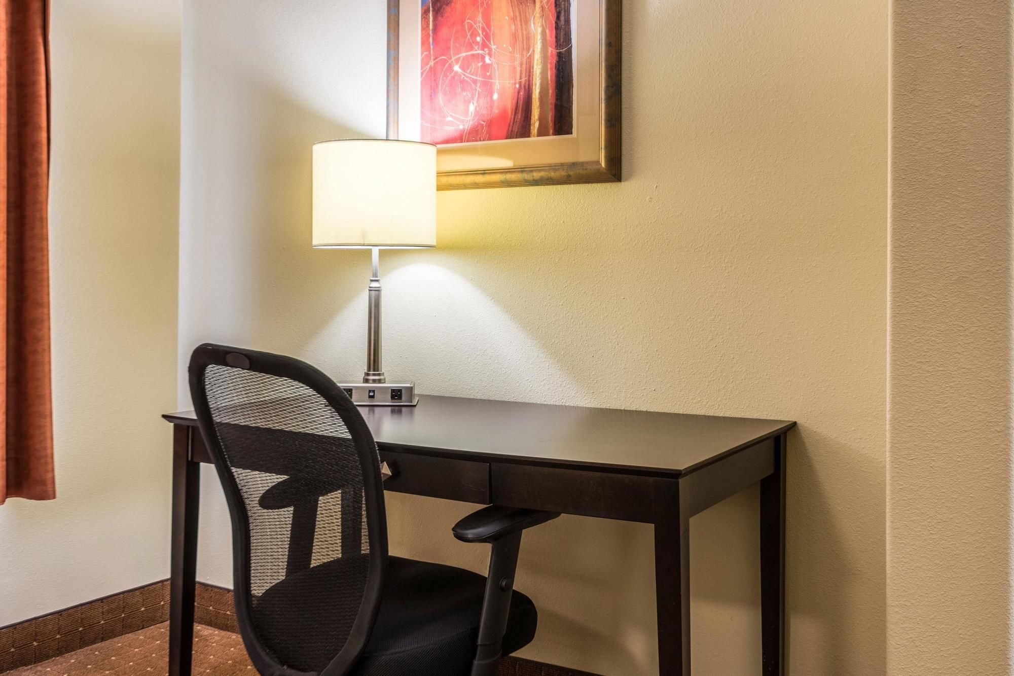 Comfort Inn And Suites