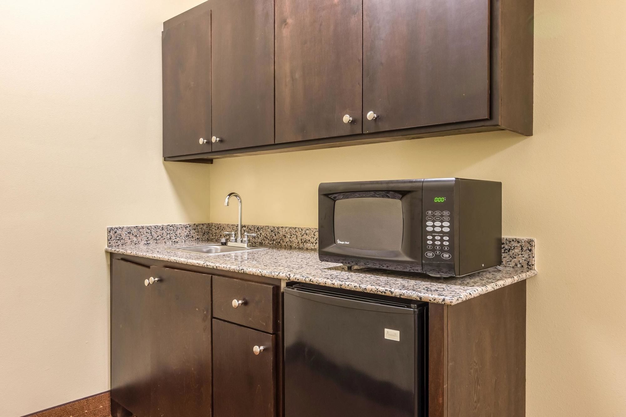 Comfort Inn And Suites