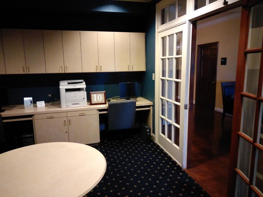 Siegel Suites - Shreveport Apartments