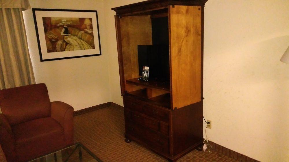 Siegel Suites - Shreveport Apartments