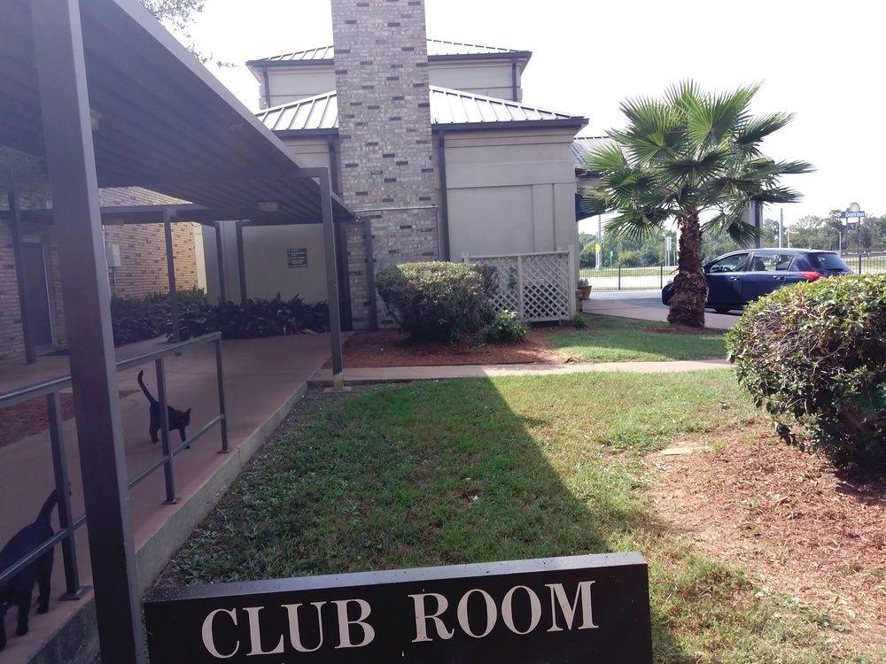 Siegel Suites - Shreveport Apartments