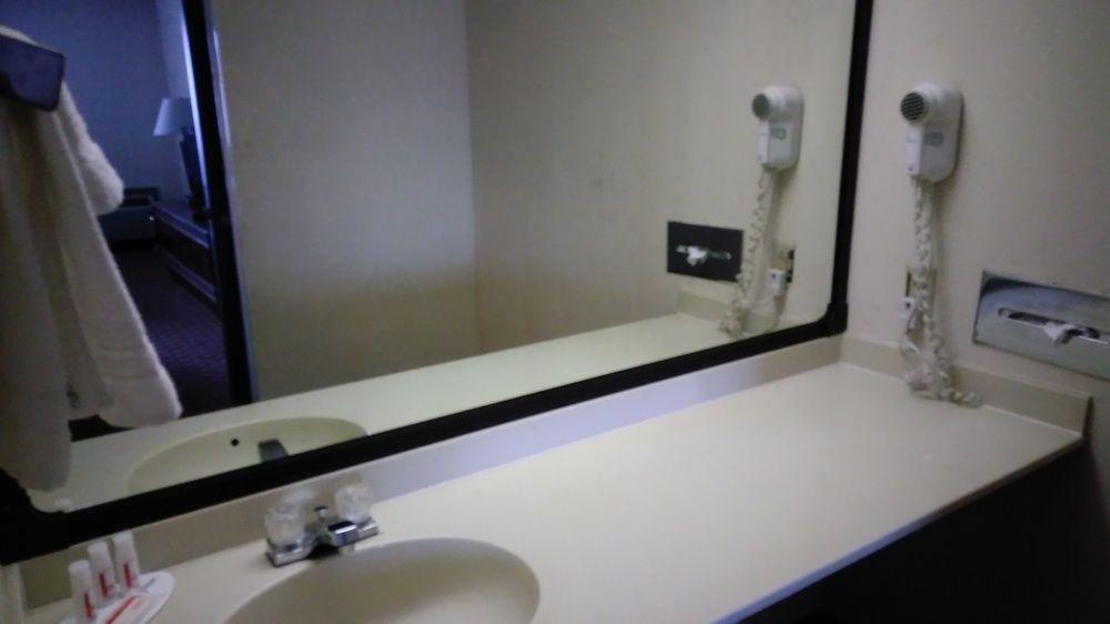 Siegel Suites - Shreveport Apartments