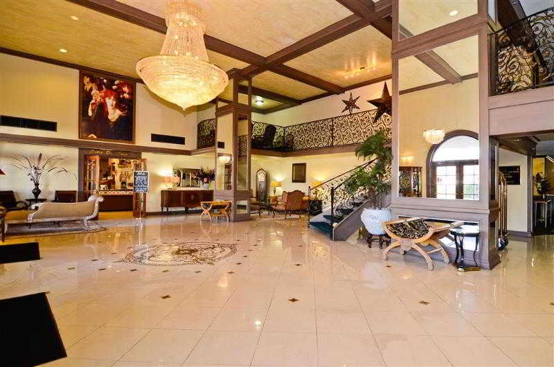 Holiday Inn Express & Suites Shreveport - Downtown