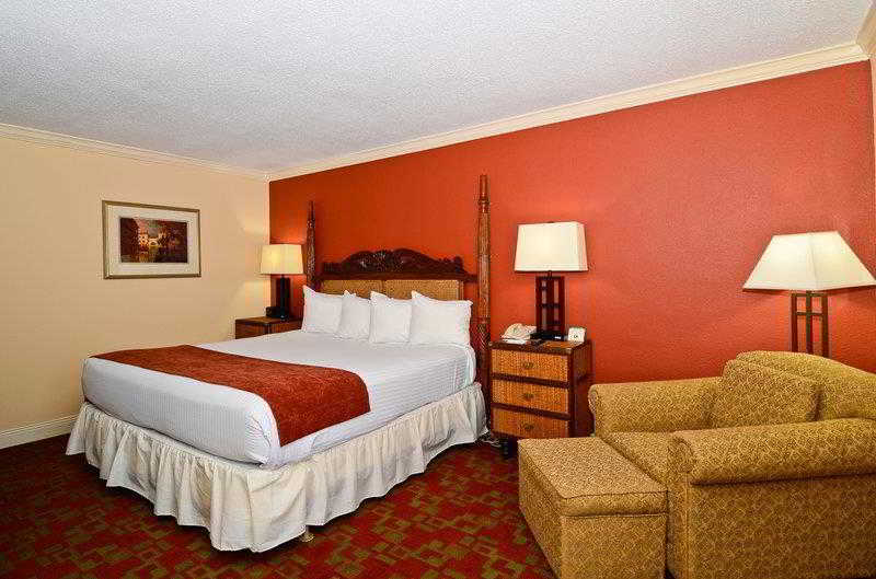 Holiday Inn Express & Suites Shreveport - Downtown