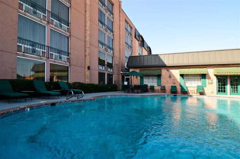 Holiday Inn Express & Suites Shreveport - Downtown