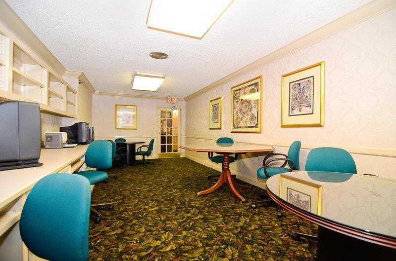 Holiday Inn Express & Suites Shreveport - Downtown