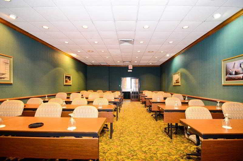 Holiday Inn Express & Suites Shreveport - Downtown