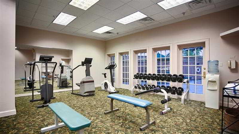 Holiday Inn Express & Suites Shreveport - Downtown