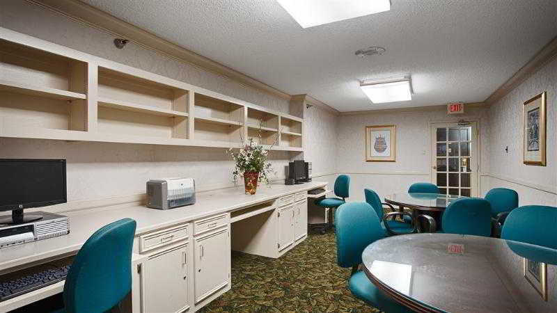 Holiday Inn Express & Suites Shreveport - Downtown