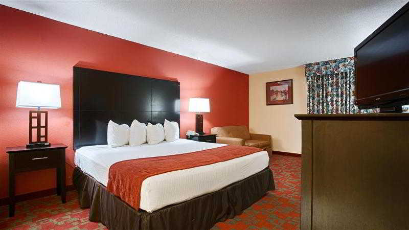 Holiday Inn Express & Suites Shreveport - Downtown