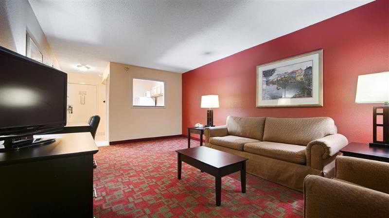 Holiday Inn Express & Suites Shreveport - Downtown