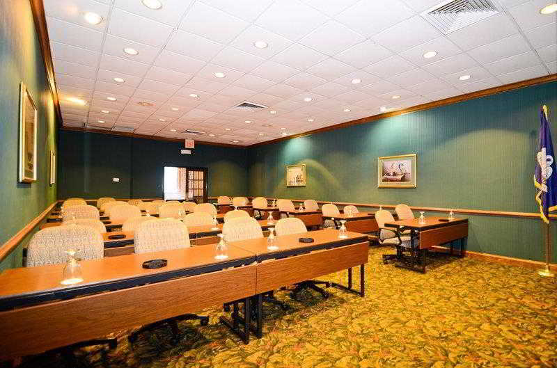 Holiday Inn Express & Suites Shreveport - Downtown