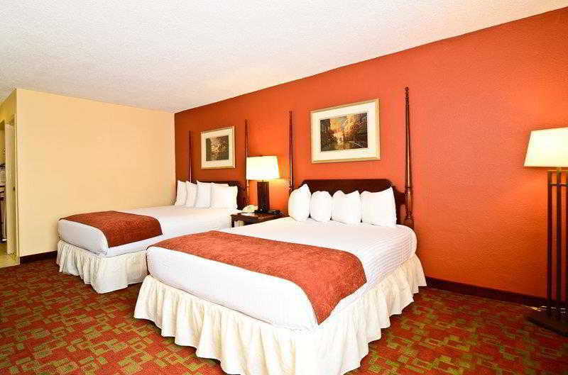 Holiday Inn Express & Suites Shreveport - Downtown