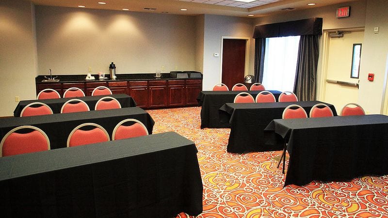 Holiday Inn Express & Suites Shreveport - West