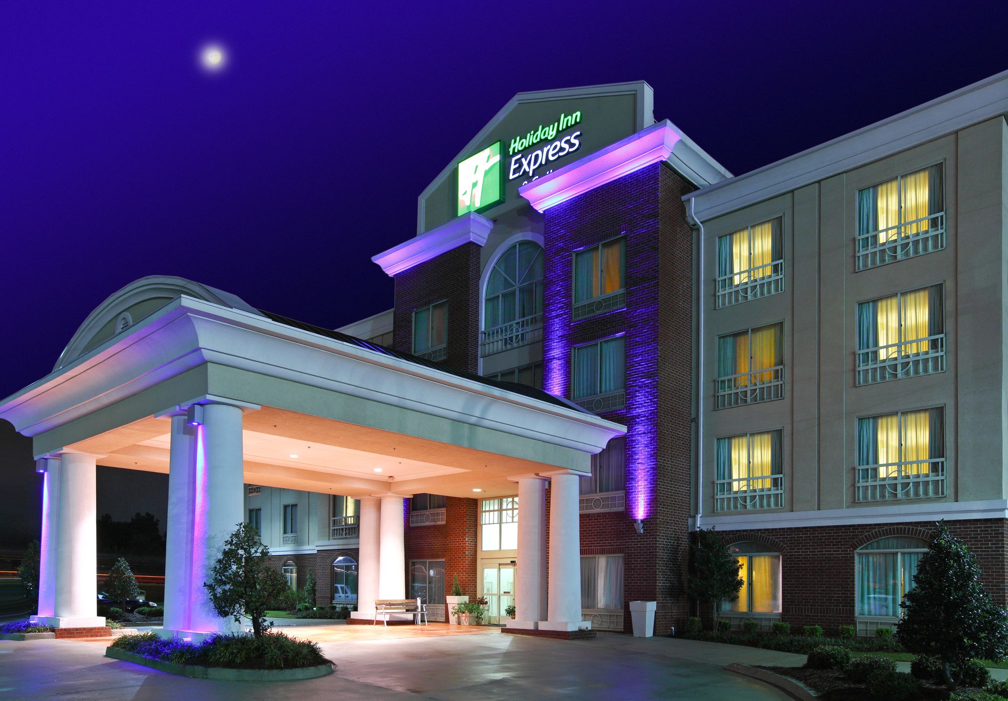 Holiday Inn Express & Suites Shreveport - West