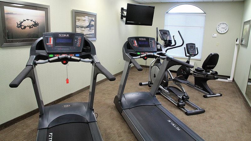 Holiday Inn Express & Suites Shreveport - West