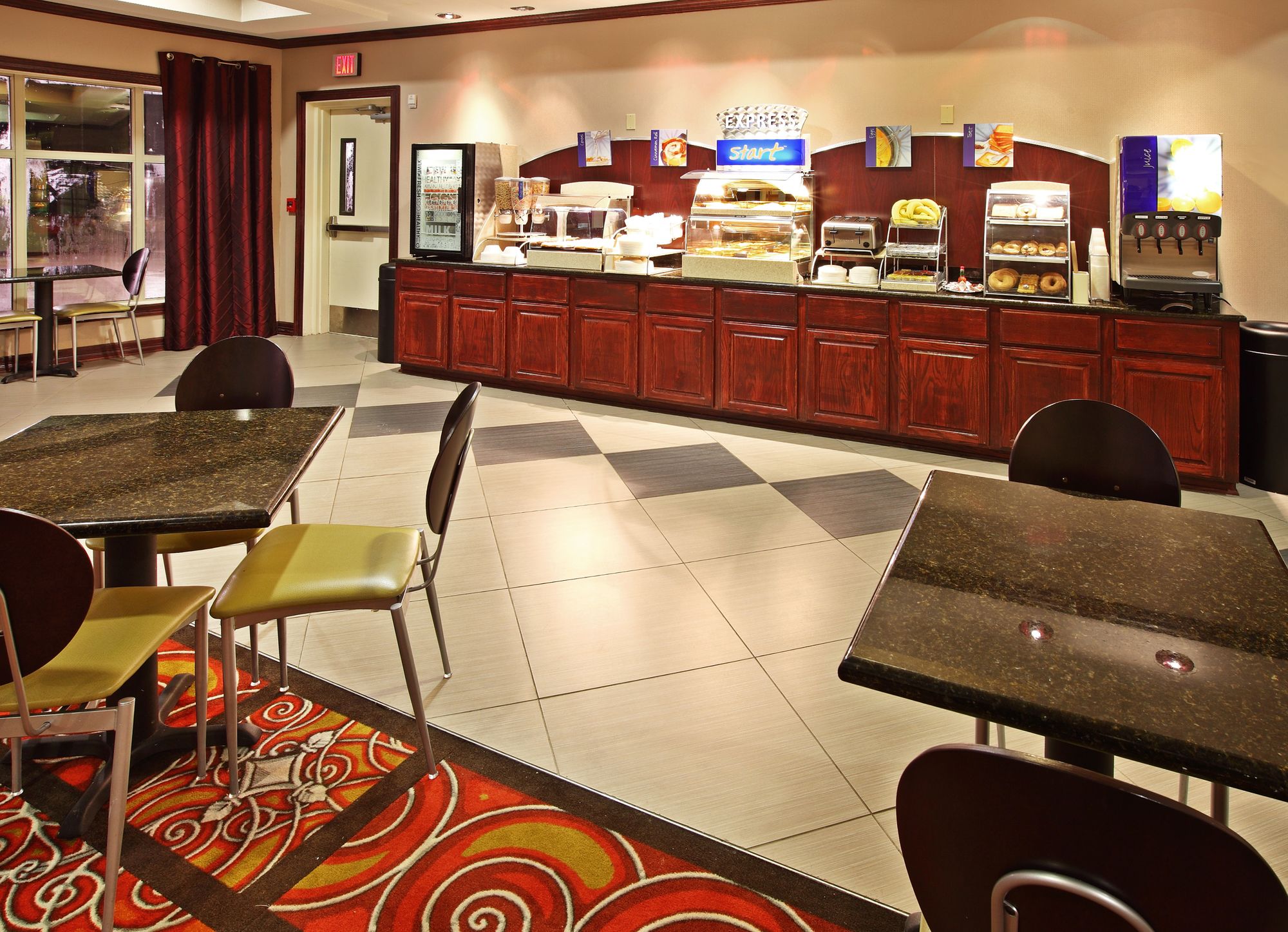 Holiday Inn Express & Suites Shreveport - West
