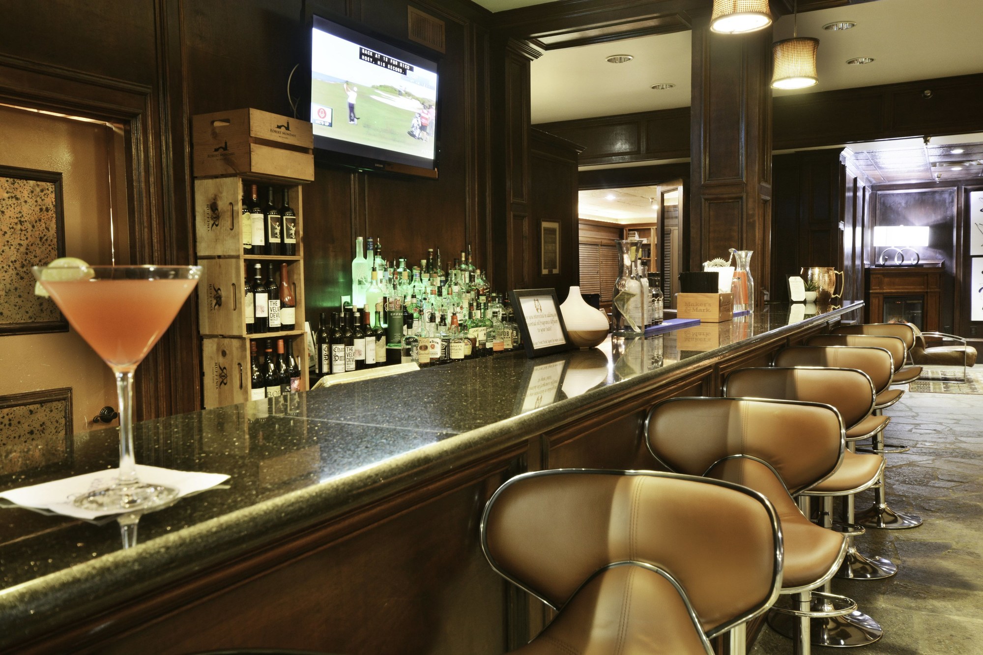 Remington Suites Hotel And Spa