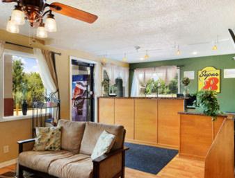 Super 8 by Wyndham Shreveport