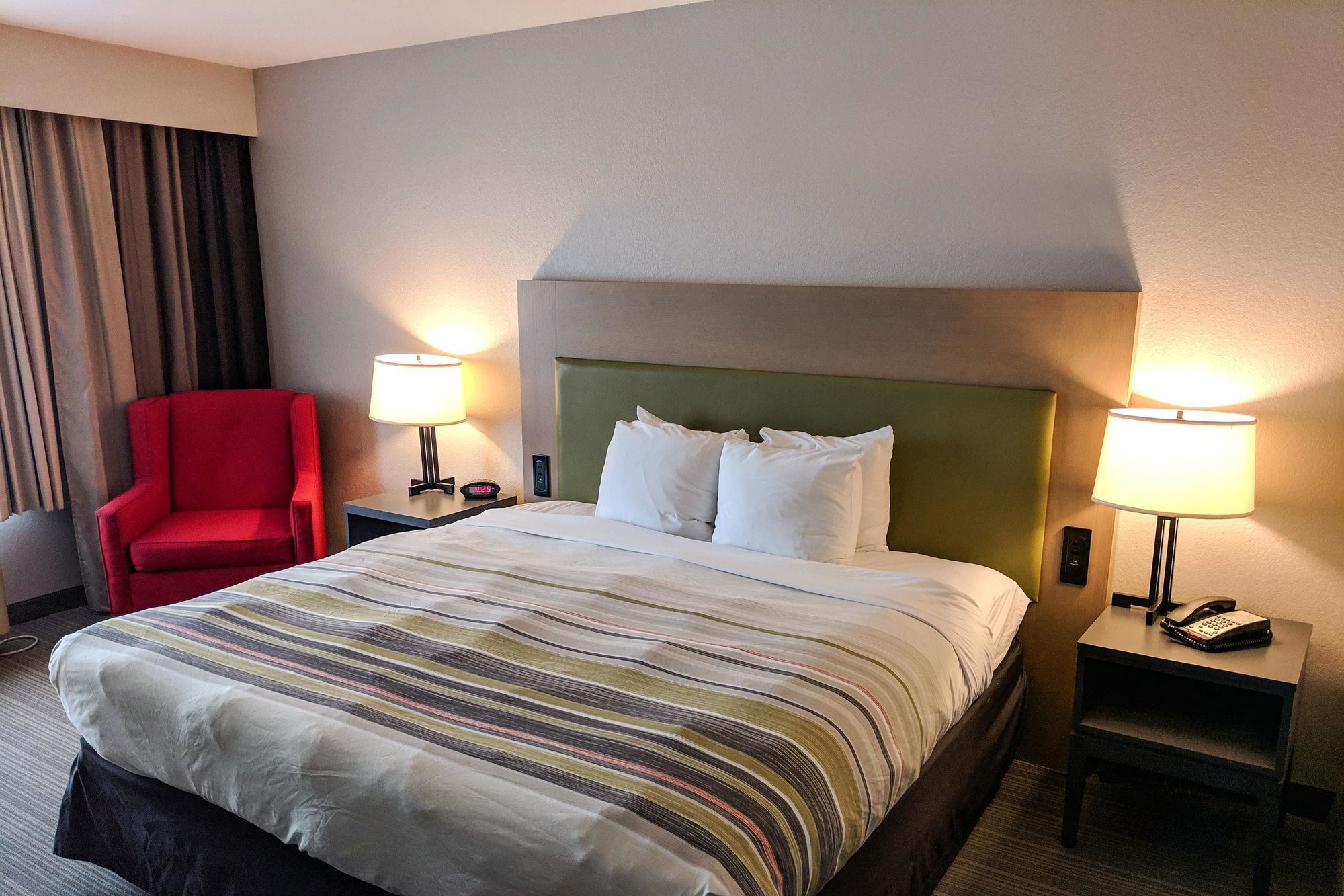 Comfort Inn & Suites