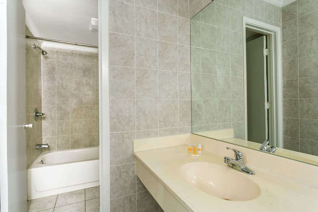 Days Inn Slidell