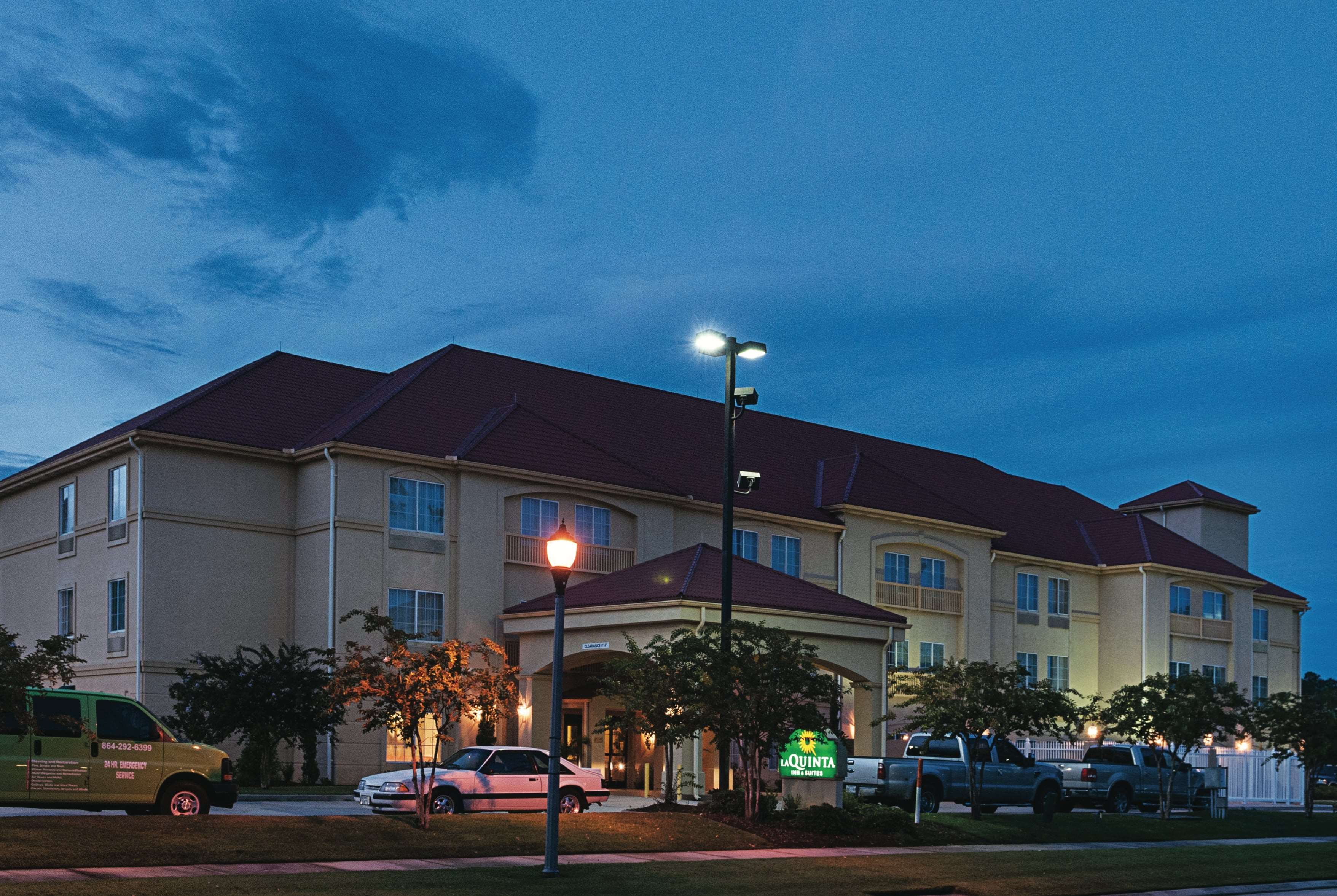 La Quinta Inn & Suites by Wyndham Slidell North Shore